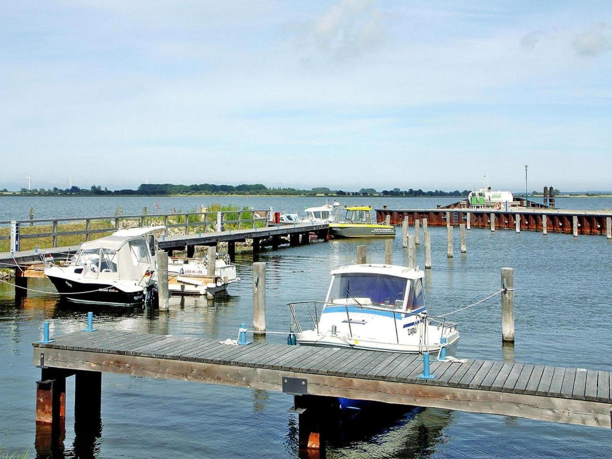 Ferienhaus Lotsenhaus Am Breetzer Bodden In Vieregge מראה חיצוני תמונה